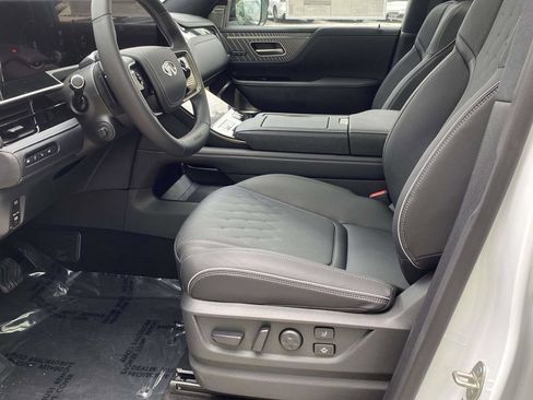 New 2026 INFINITI QX80 Autograph AWD/4WD image 13