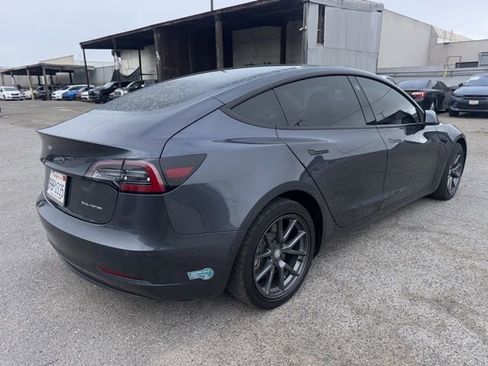 Used 2022 Tesla Model 3 Long Range image 5