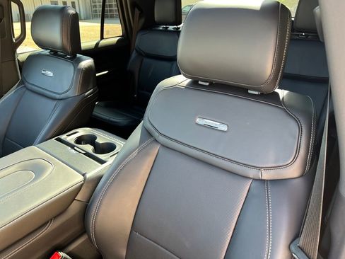 New 2025 Ford Expedition Platinum w/ Stealth Performance Package image 11