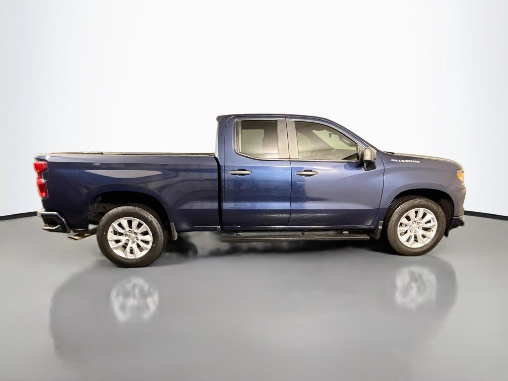 Used 2022 Chevrolet Silverado 1500 Custom RWD image 11