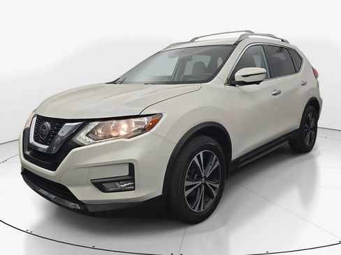 Used 2018 Nissan Rogue SL FWD image 5