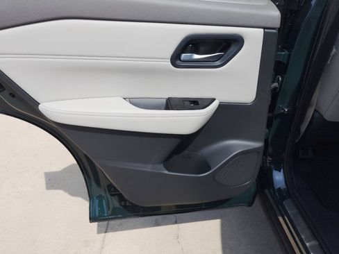 New 2026 Nissan Rogue Dark Armor FWD image 8