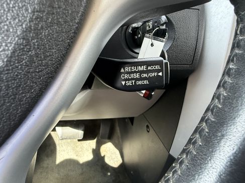 Used 2008 Dodge Grand Caravan SXT FWD image 22