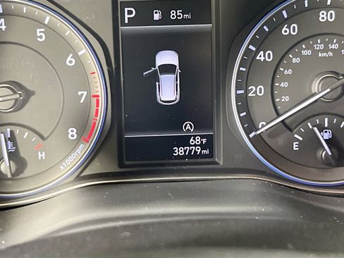 Used 2023 Hyundai Kona SE FWD image 12
