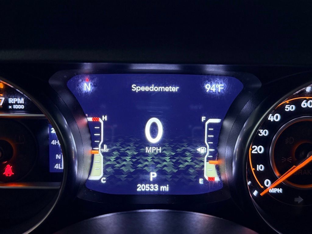 Used 2023 Jeep Gladiator Mojave w/ LED Lighting Group AWD/4WD image 14