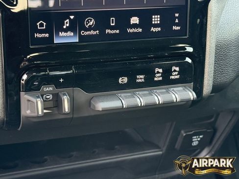 New 2026 RAM 3500 Tradesman AWD/4WD image 20