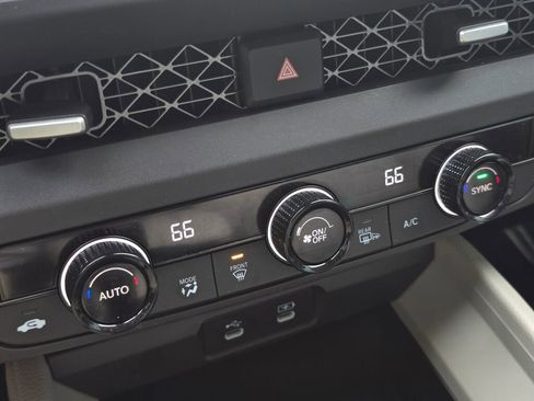 Certified 2023 Honda Accord EX image 27