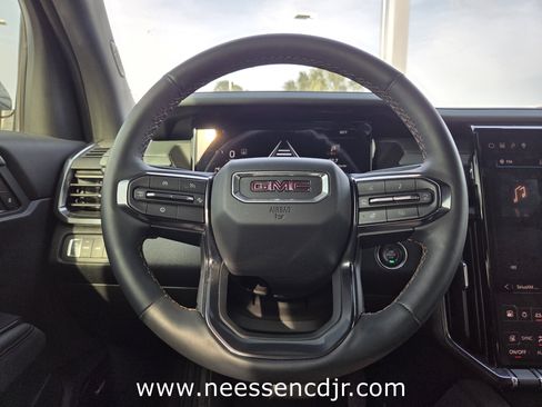 Used 2025 GMC Acadia AT4 w/ LPO, Floor Liner Package image 11