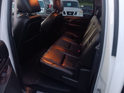 Used 2011 GMC Sierra 1500 Denali AWD/4WD image 13