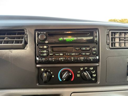 Used 2003 Ford F250 SUPER DUTY image 22