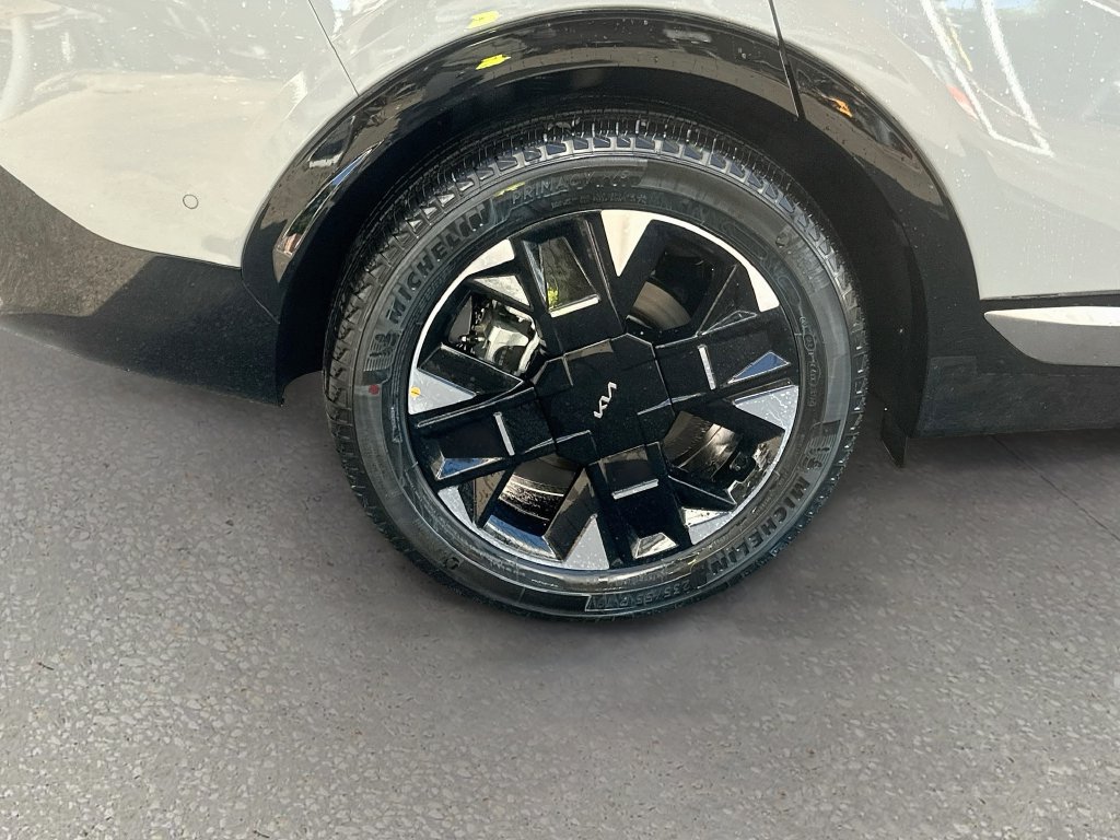 New 2027 Kia Sportage SX FWD image 32