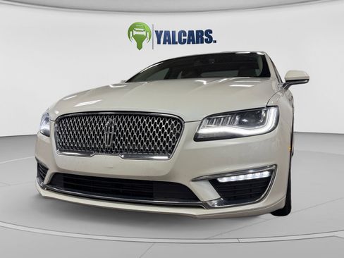 Used 2017 Lincoln MKZ Select w/ Climate Package AWD/4WD image 9