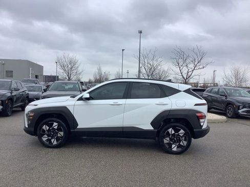 Certified 2024 Hyundai Kona SEL w/ Convenience Package image 8