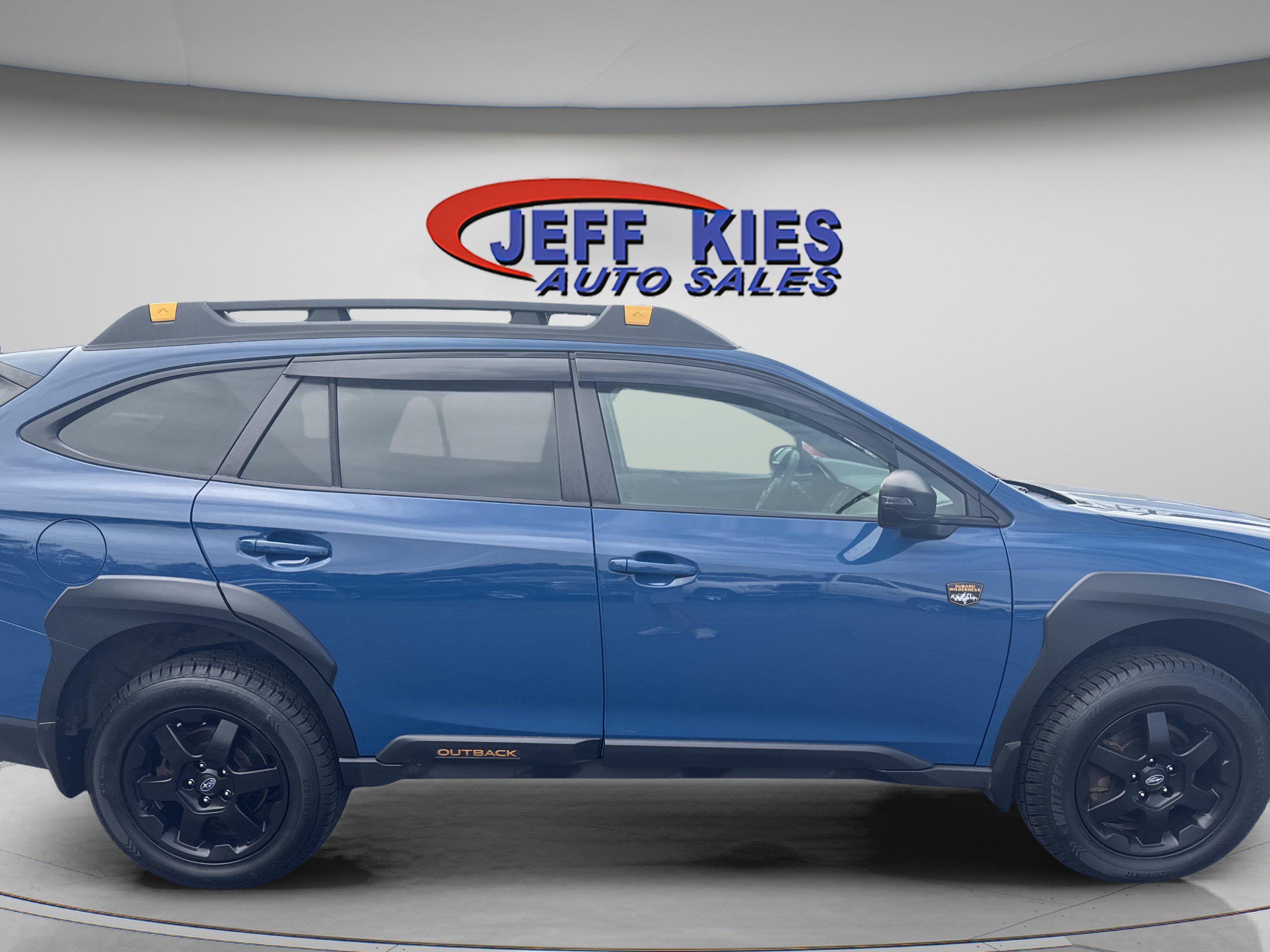 Used 2023 Subaru Outback Wilderness AWD/4WD image 3