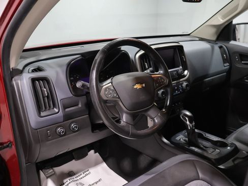 Used 2022 Chevrolet Colorado Z71 w/ Trail Boss Package AWD/4WD image 15