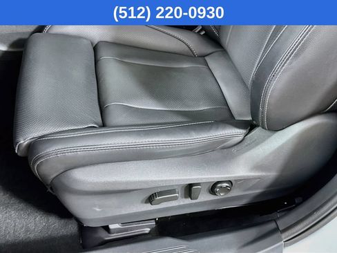 Used 2025 Subaru Outback Touring XT w/ Tech Package 3 AWD/4WD image 24