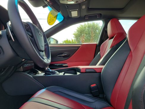 Used 2024 Lexus ES 350 F Sport w/ Accessory Package (Z2) FWD image 22
