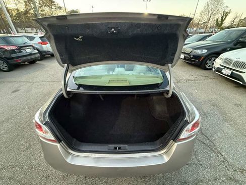 Used 2015 Nissan Altima 2.5 S w/ Power Driver Seat Package image 17