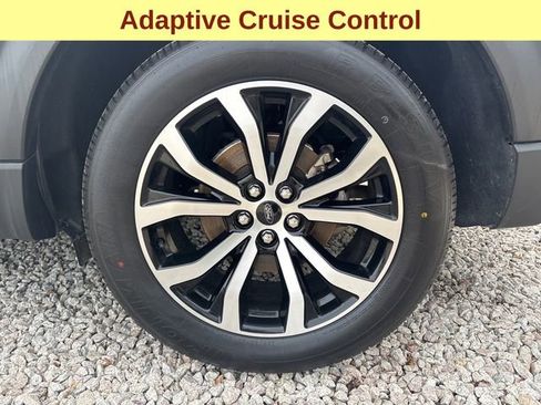 Used 2022 Ford Explorer ST-Line AWD/4WD image 8