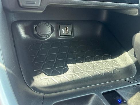 Certified 2025 Toyota RAV4 SE AWD/4WD image 26