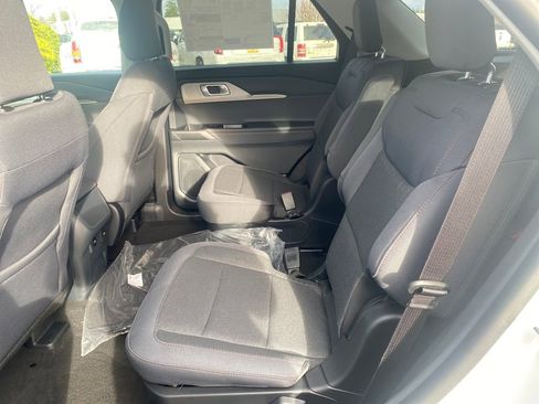 New 2026 Ford Explorer Active image 25