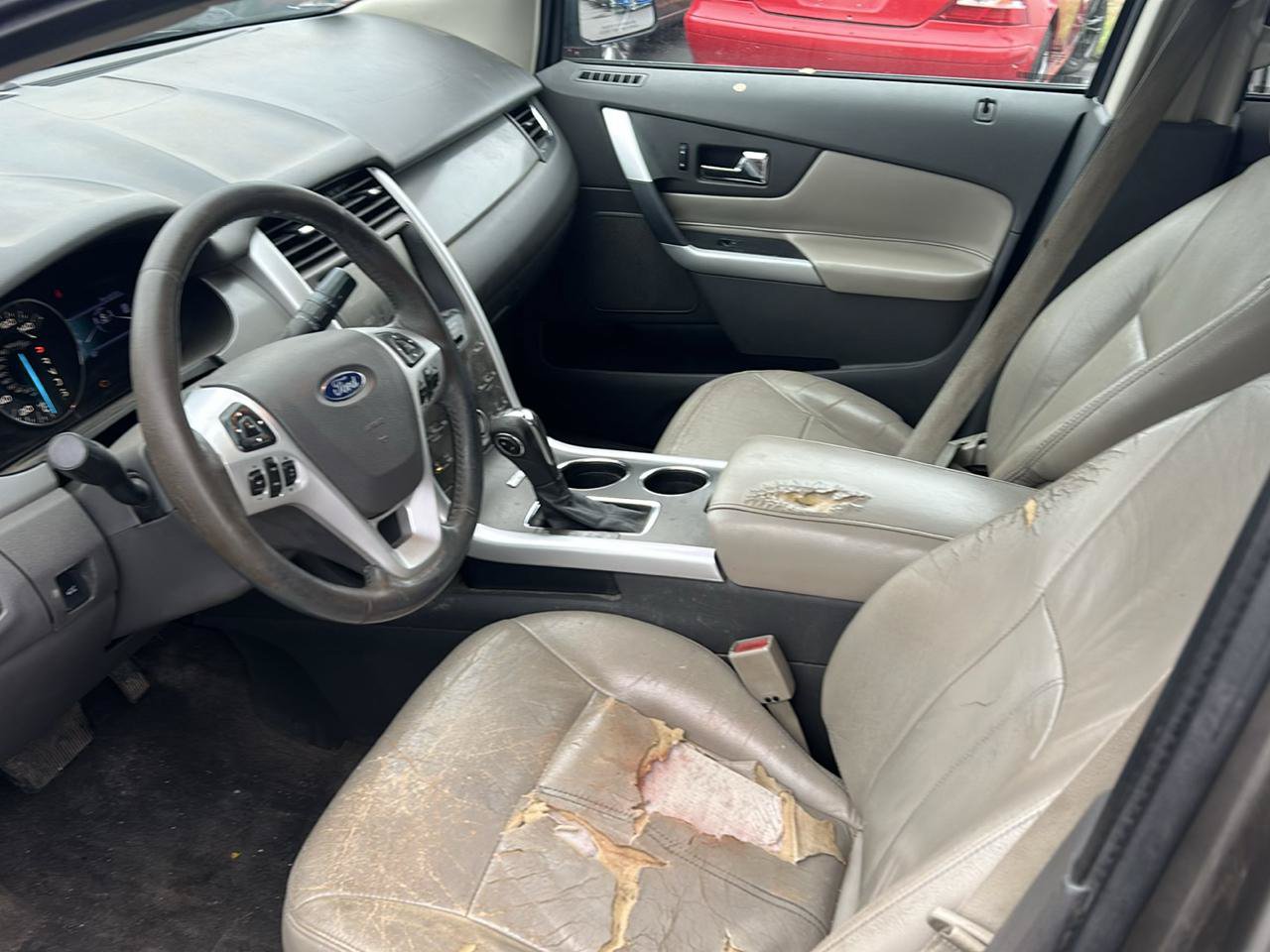 Used 2013 Ford Edge SEL FWD image 9