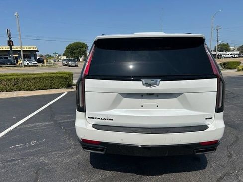 Used 2024 Cadillac Escalade Sport w/ LPO, ONYX Package AWD/4WD image 7