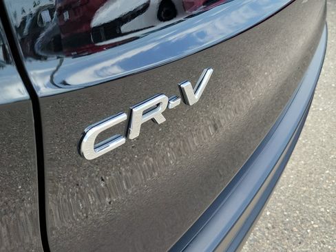 Used 2025 Honda CR-V EX image 12