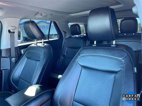 Used 2022 Ford Explorer Limited w/ Equipment Group 301A image 14