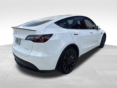 Used 2023 Tesla Model Y Performance AWD/4WD image 4