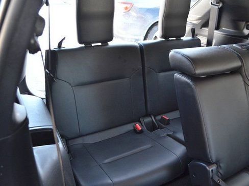 Used 2024 Mitsubishi Outlander SE image 37