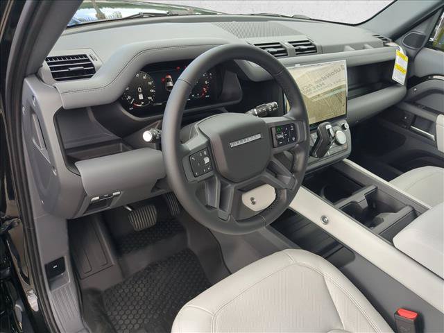 New 2026 Land Rover Defender 110 X-Dynamic SE AWD/4WD image 3
