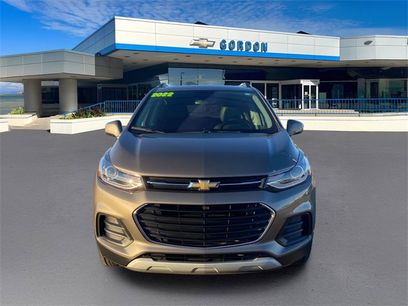 Used 2022 Chevrolet Trax LT w/ LT Convenience Package