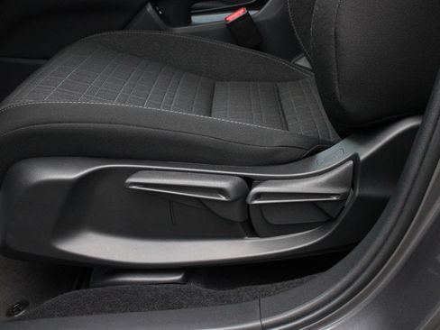 Used 2025 Honda HR-V LX image 12