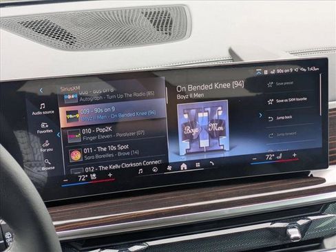 New 2026 BMW X5 xDrive40i w/ Climate Comfort Package image 12