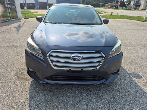 Used 2015 Subaru Legacy 3.6R Limited AWD/4WD image 9
