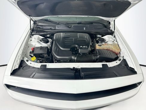 Used 2022 Dodge Challenger SXT w/ Plus Package RWD image 32