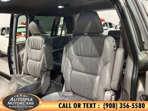 Used 2010 Honda Odyssey EX-L image 17