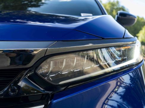 Used 2022 Honda Accord Sport image 11