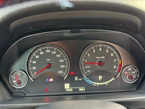 Used 2015 BMW M4 Coupe 2D image 37