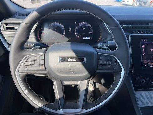 New 2025 Jeep Grand Cherokee L Altitude image 21