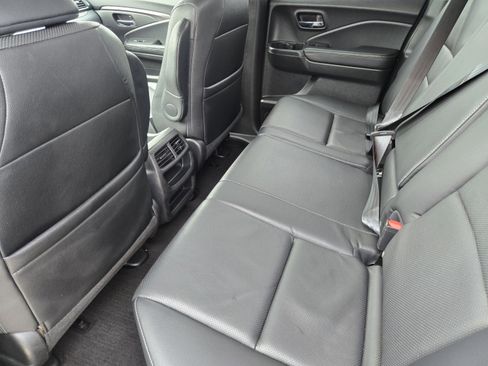 Used 2017 Honda Ridgeline RTL image 11