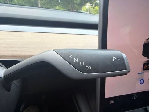 Used 2023 Tesla Model Y Long Range AWD/4WD image 19