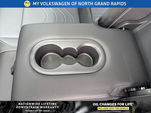 New 2026 Volkswagen Tiguan SE AWD/4WD image 25