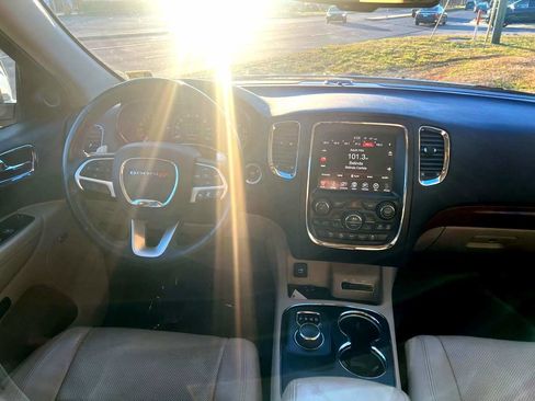 Used 2016 Dodge Durango Citadel w/ Premium Entertainment Group image 2