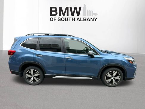 Used 2019 Subaru Forester Touring AWD/4WD image 6