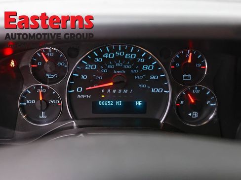 Used 2019 Chevrolet Express 2500 Extended w/ Safety Package RWD image 18
