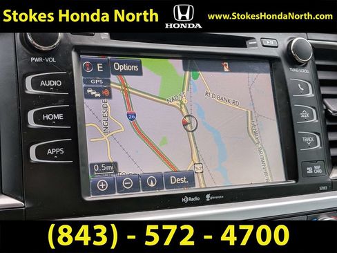 Used 2015 Toyota Highlander XLE FWD image 10