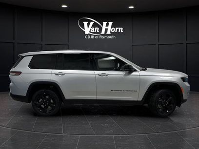 New 2025 Jeep Grand Cherokee L Limited w/ Luxury Tech Group II