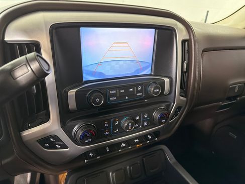 Used 2017 GMC Sierra 1500 SLT w/ SLT Premium Package AWD/4WD image 15